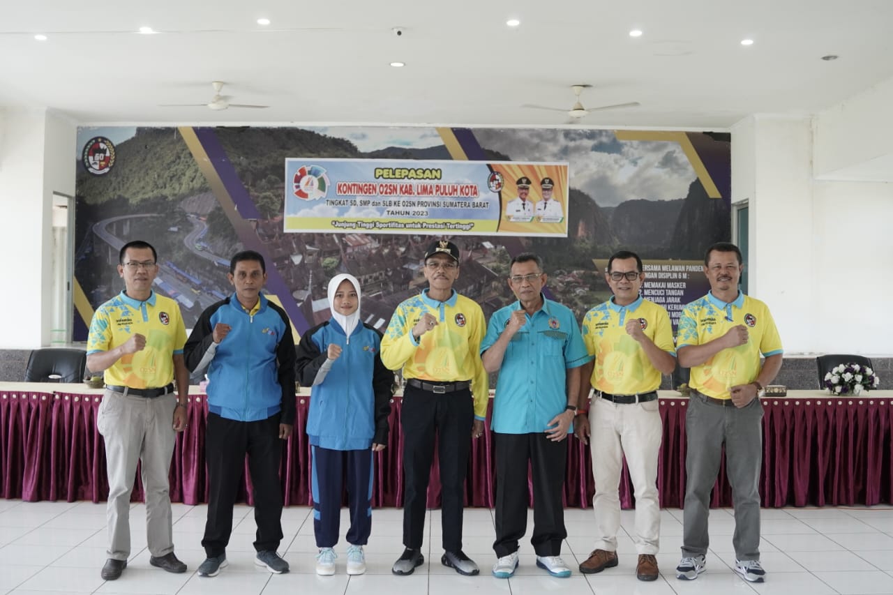 Dilepas Bupati, 32 Atlet O2SN Lima Puluh Kota Siap Berlaga di Tingkat Provinsi